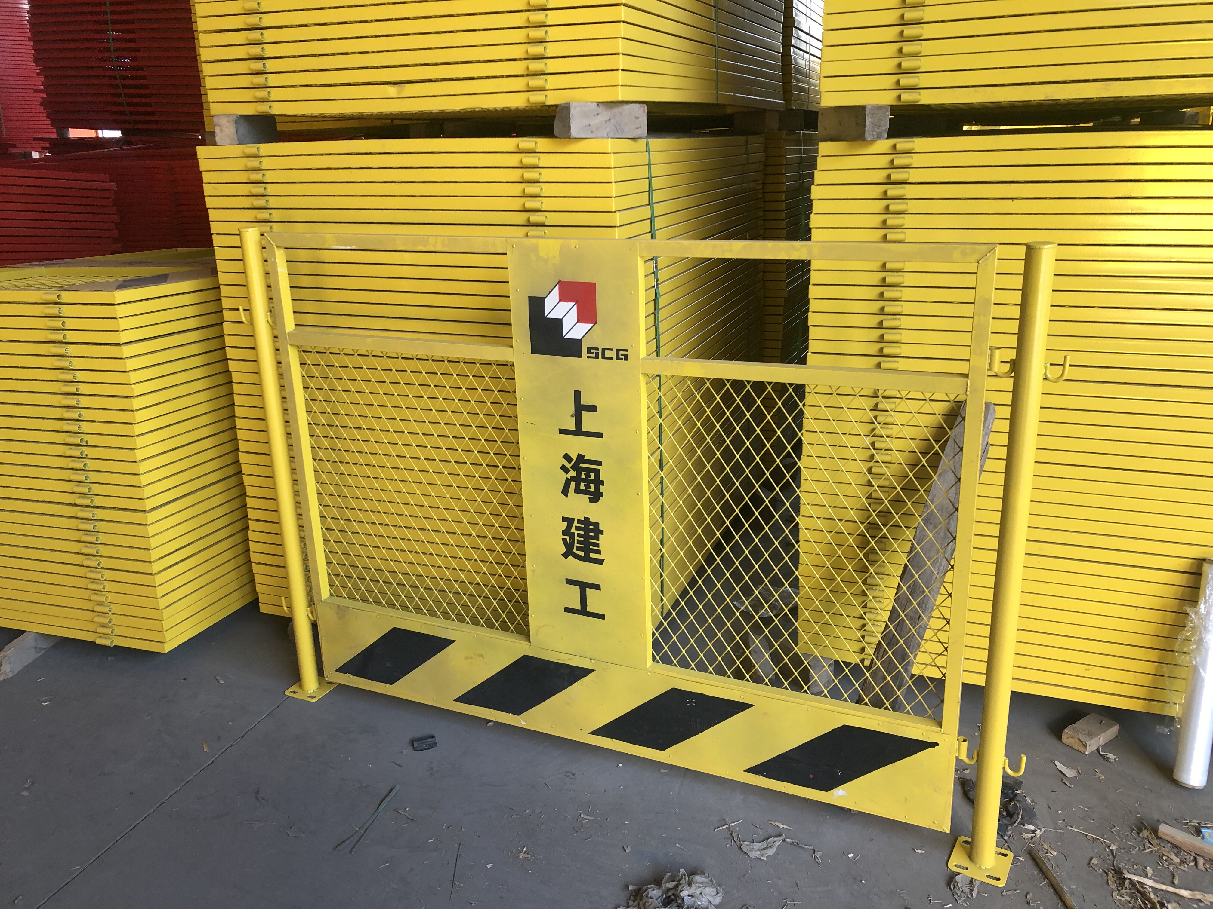 围栏配电柜防雨砸一级二级配电箱防护棚工地标准化用电防护棚q.