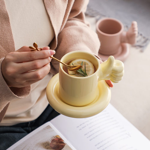 创意马克杯大拇指点赞高颜值陶瓷