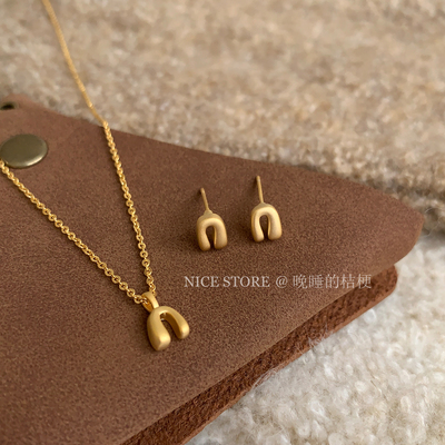 晚睡的桔梗I耳钉项链套组