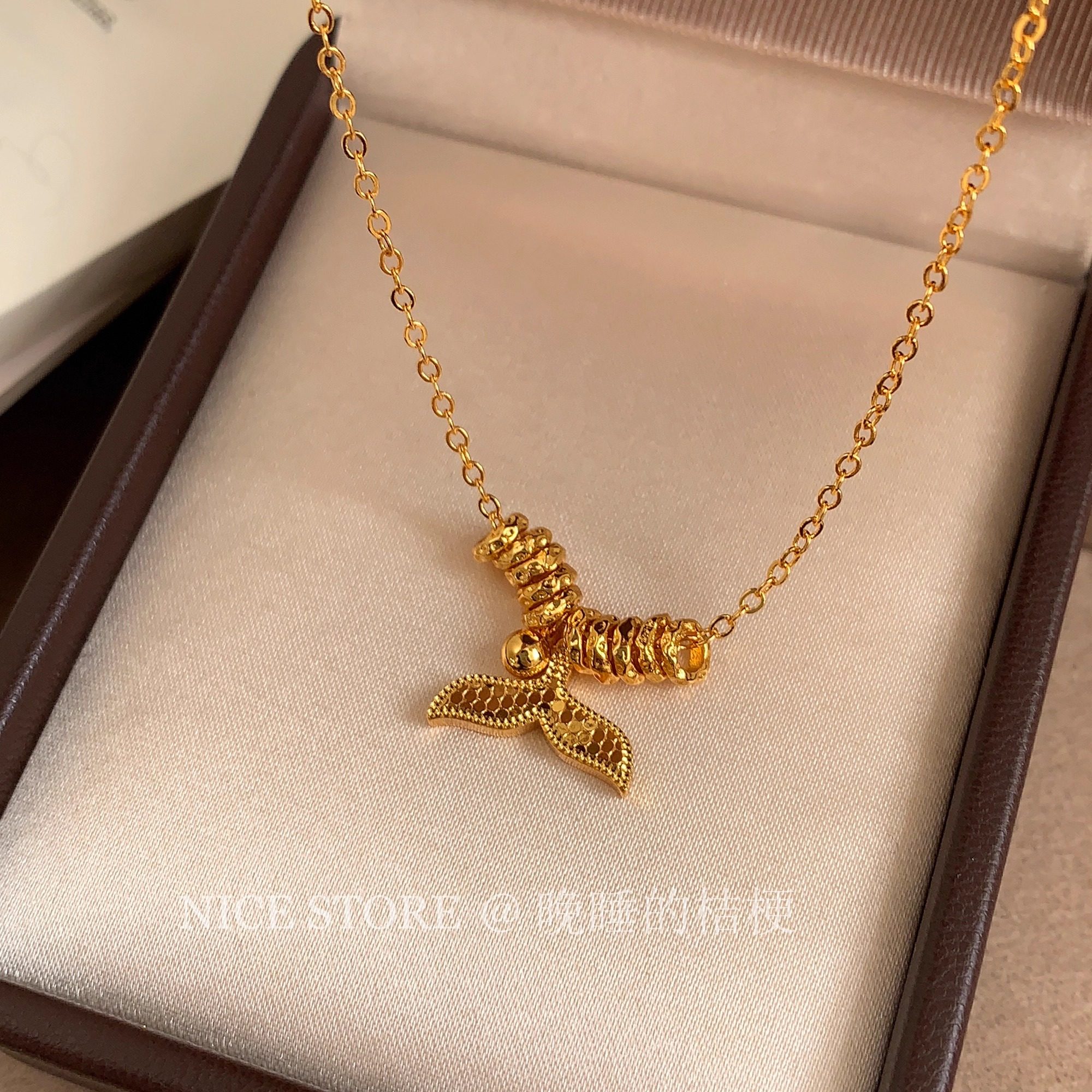 晚睡的桔梗「翼」新中式复古碎冰冰鱼尾项链精致轻奢百搭锁骨链,饰品/流行首饰/时尚饰品新,项链,淘宝优惠券,粉丝福利购,淘宝优惠卷