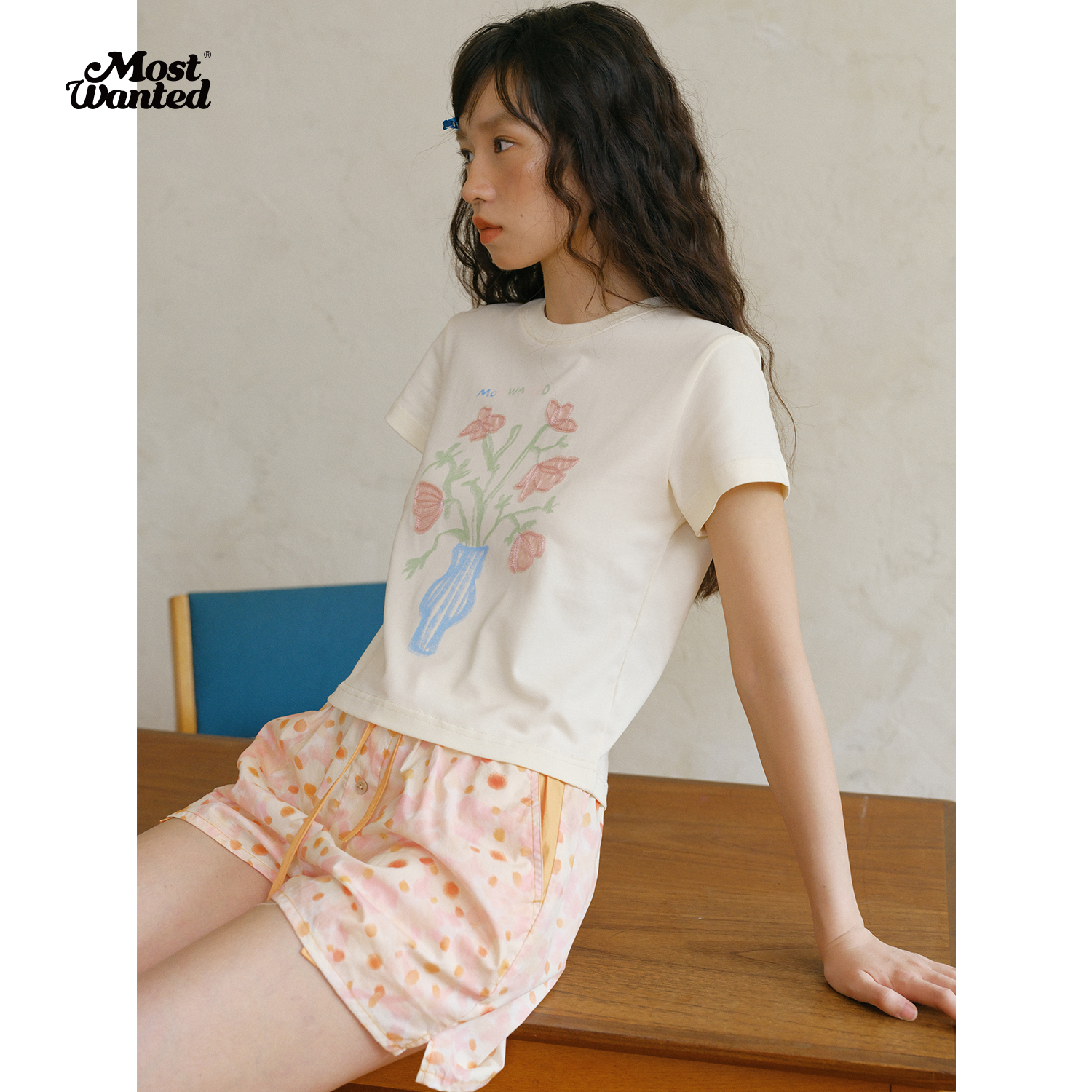 mostwanted 网眼贴布绣花束合身短袖T恤立体图案通勤内搭蜡笔插画