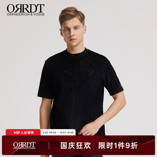 澳林丹顿男装半高领黑色字母T恤