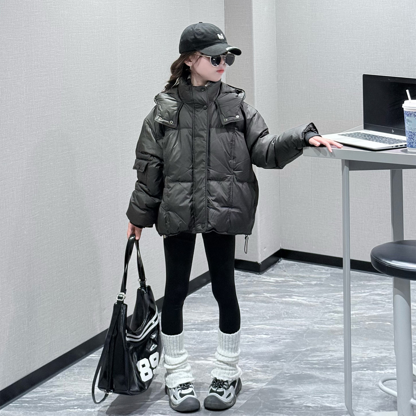 女童羽绒服白鸭绒保暖加厚外套冬