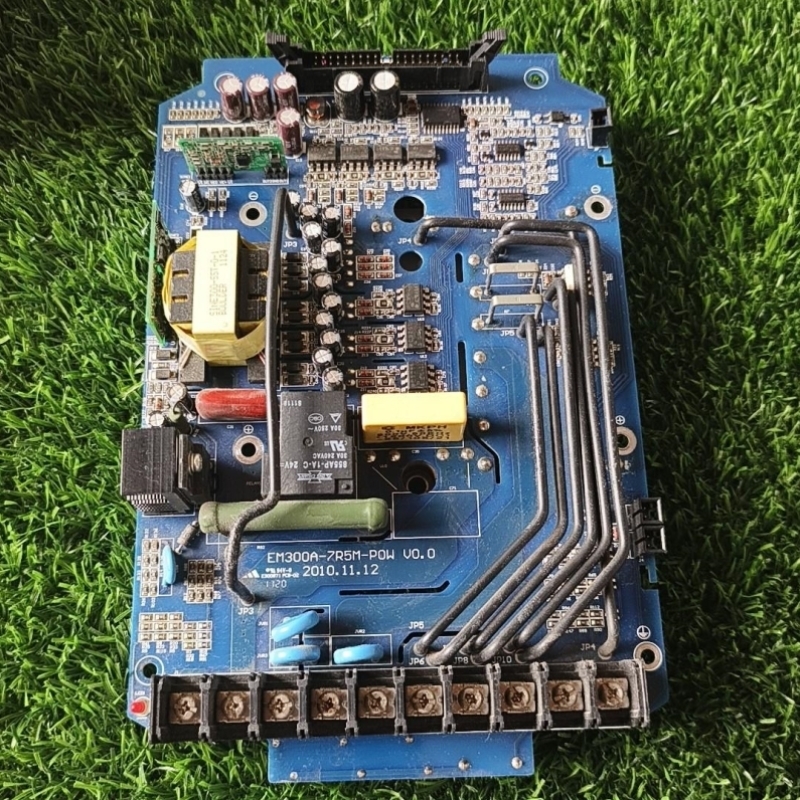 【议价】拍前询价正弦变频器驱动板EM300A-7R5M-POW，主回路是通