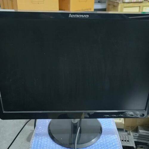 议价议价显示器 型号：L195WA 功能正常 成色漂亮