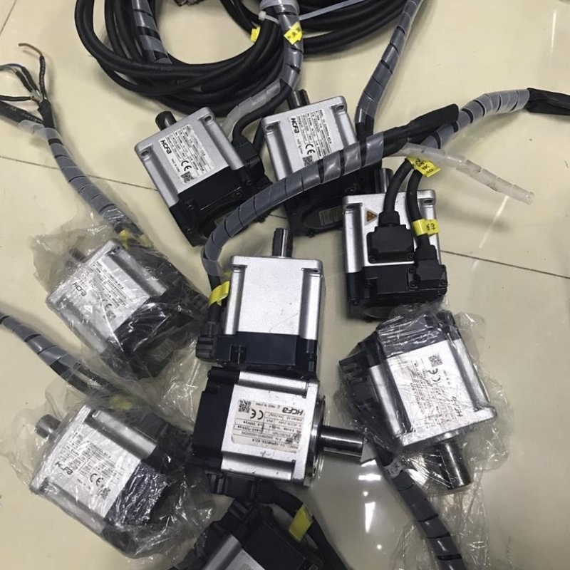 【议价】【议价】禾川电机200wSV-X2MH020A-N2LN有9个