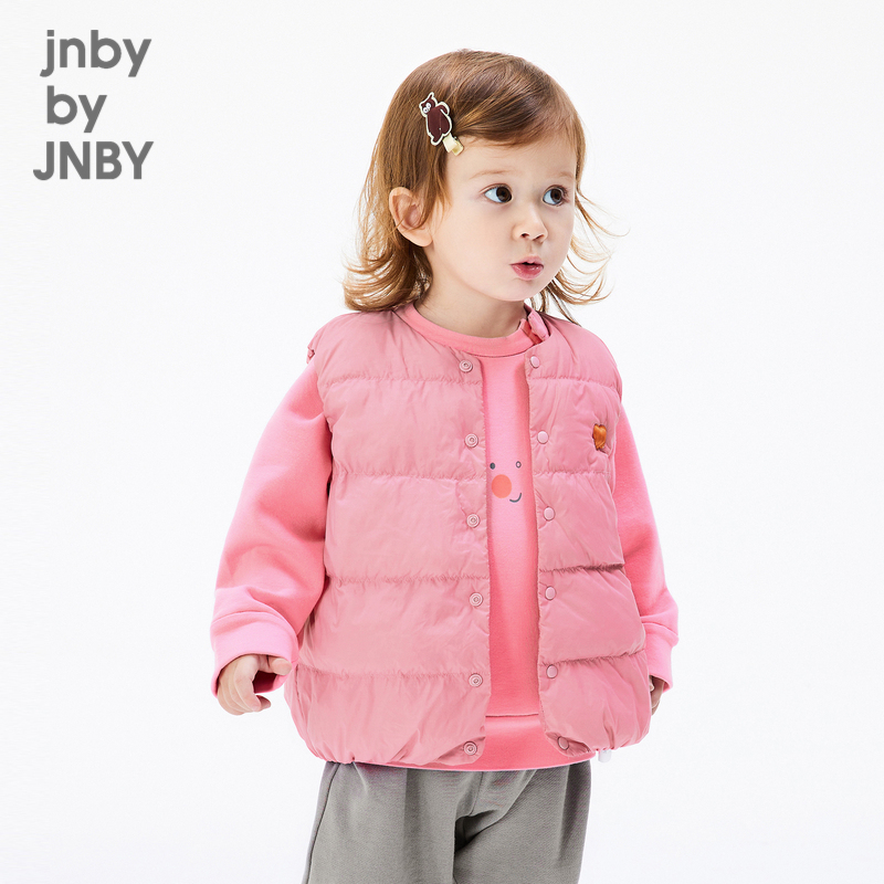 采用15D尼龙布，手感细腻柔软，收纳也方便