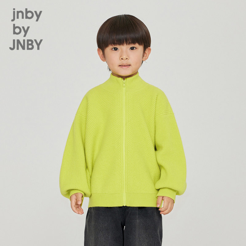 美利奴羊毛显质感，好搭配