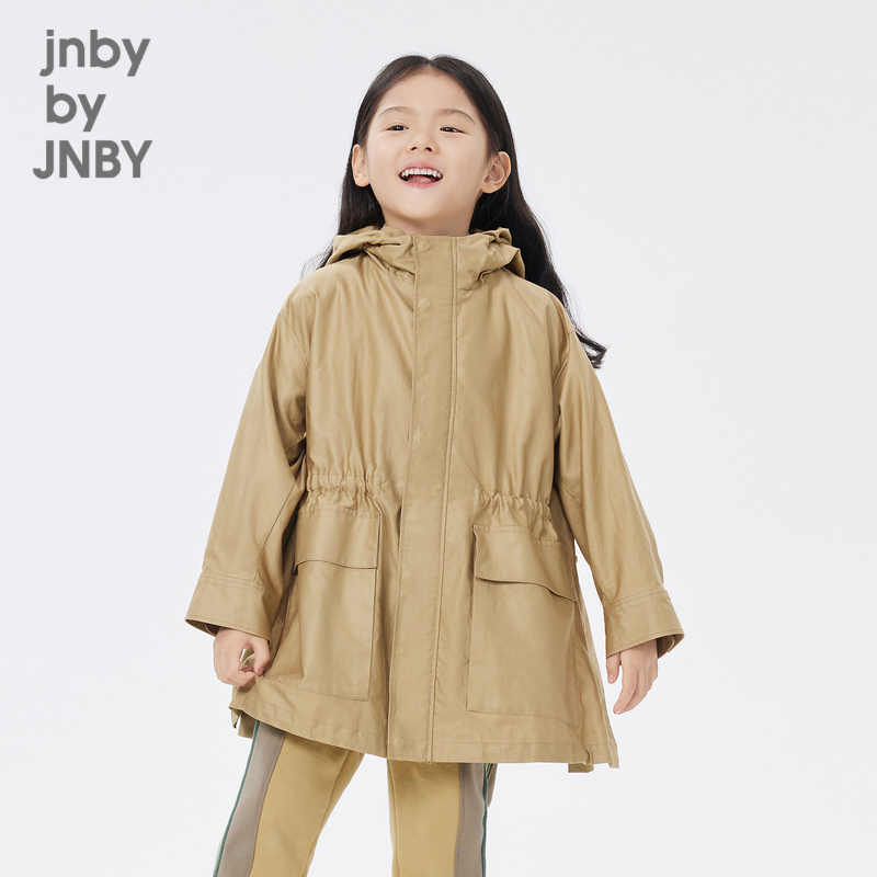 江南布衣童装连帽短款风衣外套