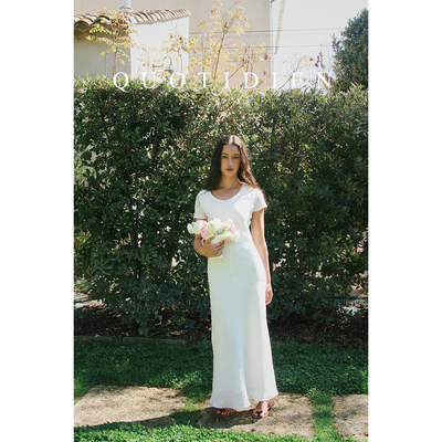 斜纹肌理半袖基础修身度假连衣裙