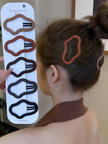 东大门皮质云朵bb夹后脑勺