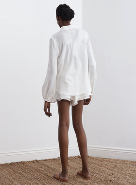 女上衣荷叶边短裤两件套时尚白色套装Long Sleeve Top Shorts Set