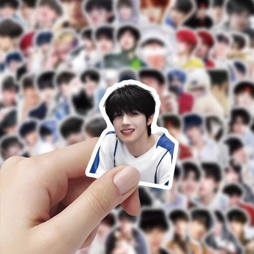780张TF三代少年团防水贴纸