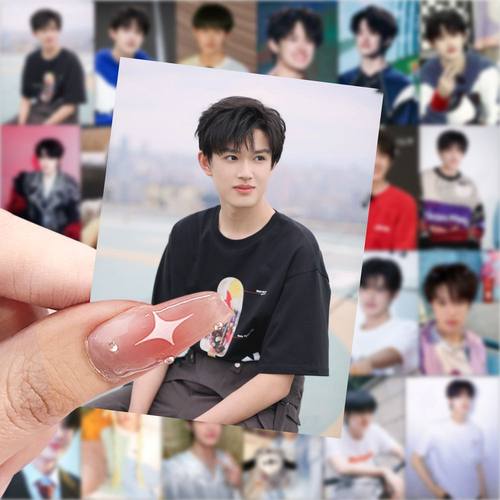 TF家族三代张极贴纸明星周边