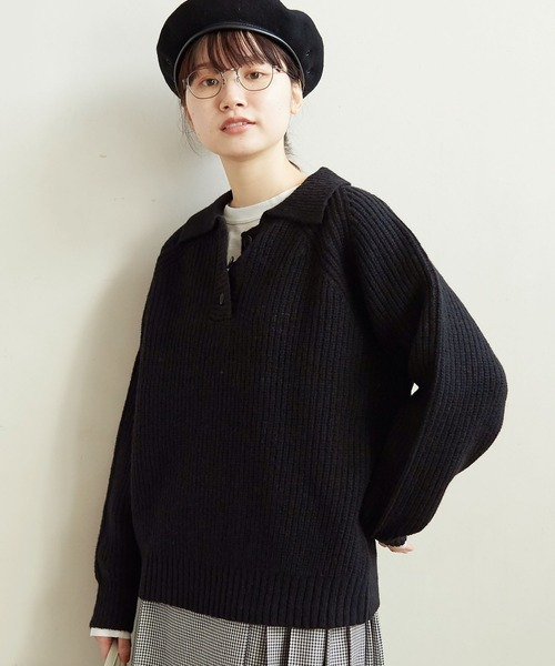 日单翻领甜美宽松型纯羊毛针织衫