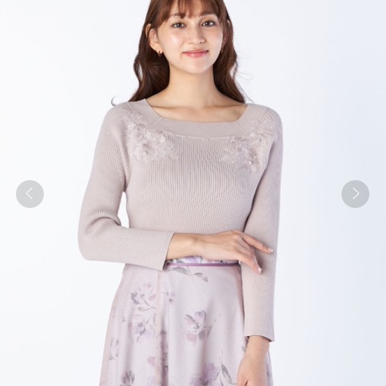 纯元  L@ISSE P@SSE    花瓣刺绣 钉珠 八分袖一字领针织套头