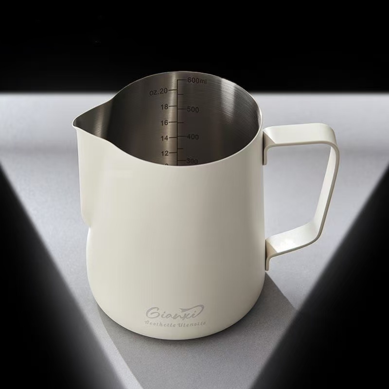 304不锈钢神器刻度尖嘴打奶泡杯拉花咖啡拉花杯器具专业奶泡杯