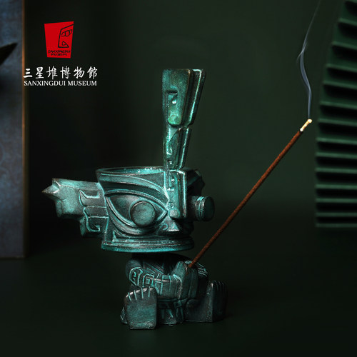 三星堆博物馆青铜纵目香器