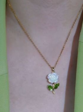 新款白色玫瑰花项链女轻奢小众