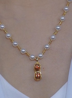 新款高级感花生珠珠项链女网红爆款轻奢气质百搭小众设计感项链女