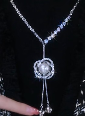 秋冬银色缠绕圆形珠珠毛衣链