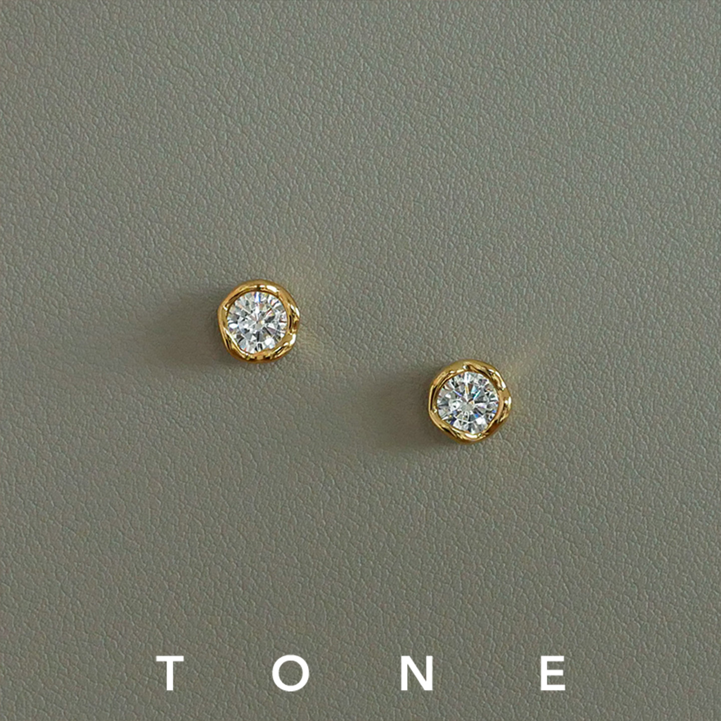 TONE原创 不规则5A锆石耳夹蚊香盘高级感简约精致小众无耳洞耳钉