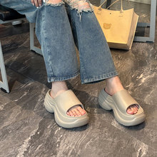 2025新款拖鞋外穿女夏高级感不累脚厚底网红爆款eva防滑舒适洋气