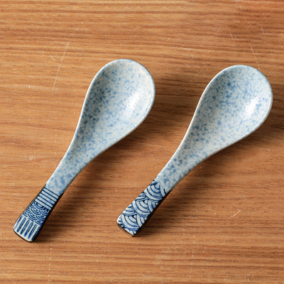 日式陶瓷汤勺创意弯勺