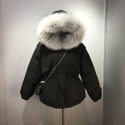2024韩国冬装短款韩版大毛领白色加厚收腰外套连帽羽绒服女白鸭绒