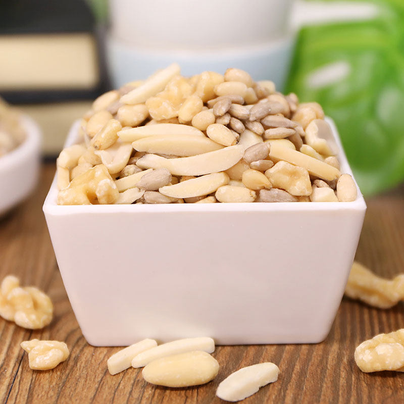 五仁月饼老式手工大饼坚果馅料松子腰果南瓜子核桃葵花籽经典款