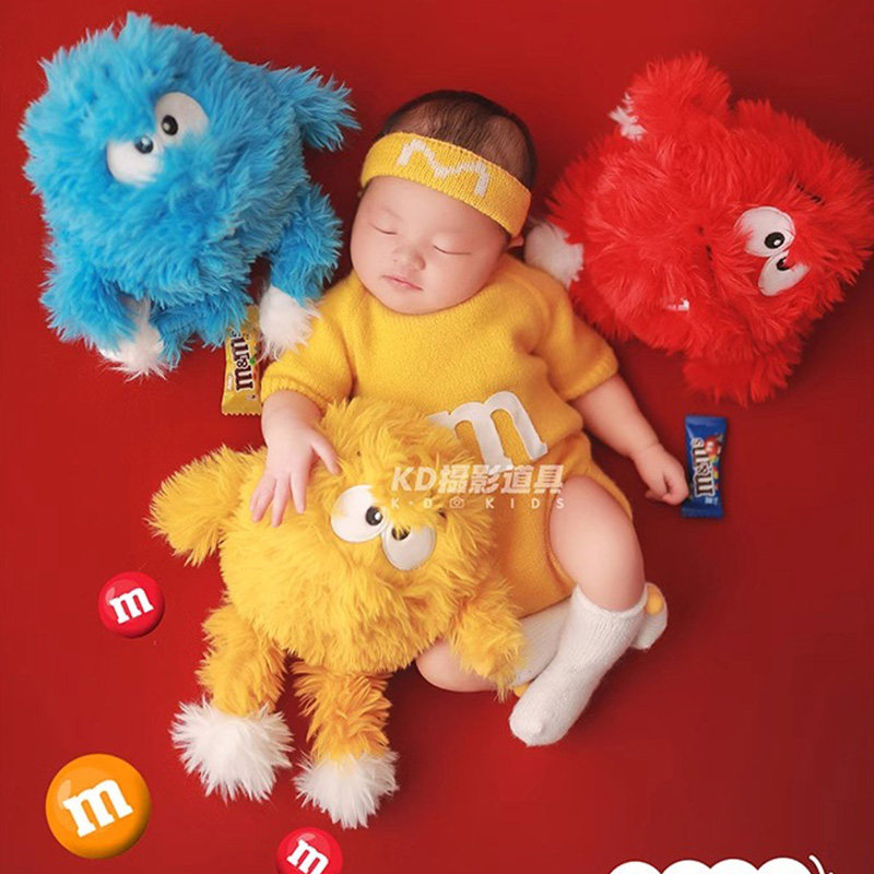 婴儿满月拍照衣服新生儿摄影道具宝宝满月照m豆主题服装影楼写真