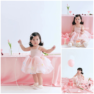 儿童摄影服装宝宝百天周岁照小童粉色公主裙主题拍照衣服写真照