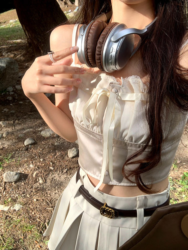 甜美清新皮衣外套半身裙