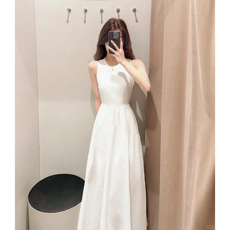 白色无袖连衣裙女夏2026
