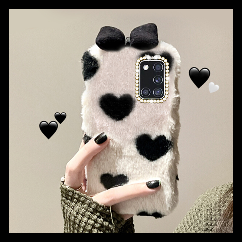 手机壳秋冬毛绒ins风黑白爱心带立体蝴蝶结