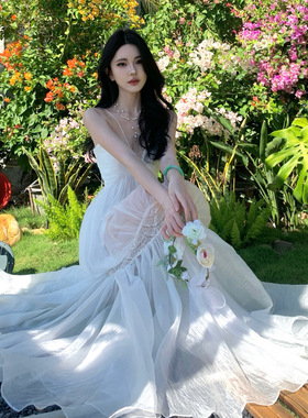 法式重工压褶吊带连衣裙性感露背海边度假长裙飘逸晨袍日常轻礼服