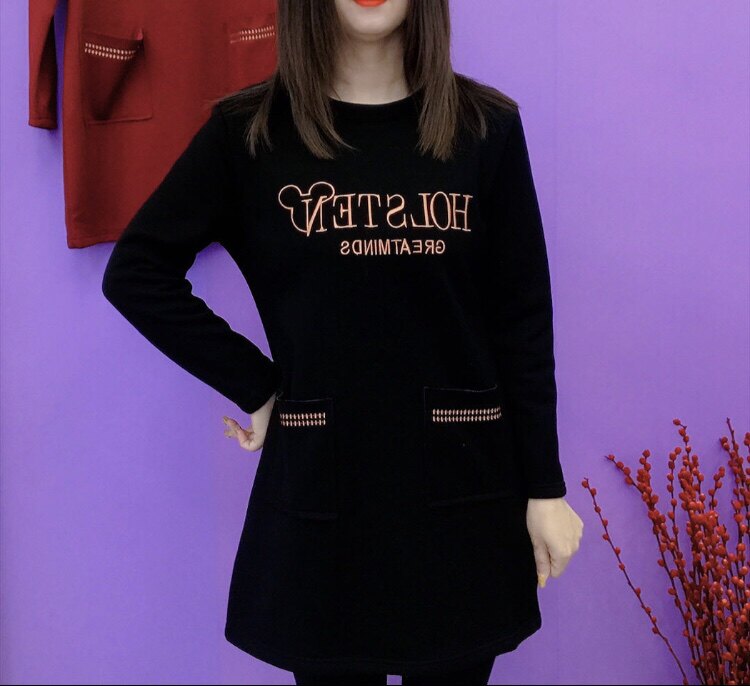 加绒加厚秋冬季保暖连衣裙女装黑连衣裙