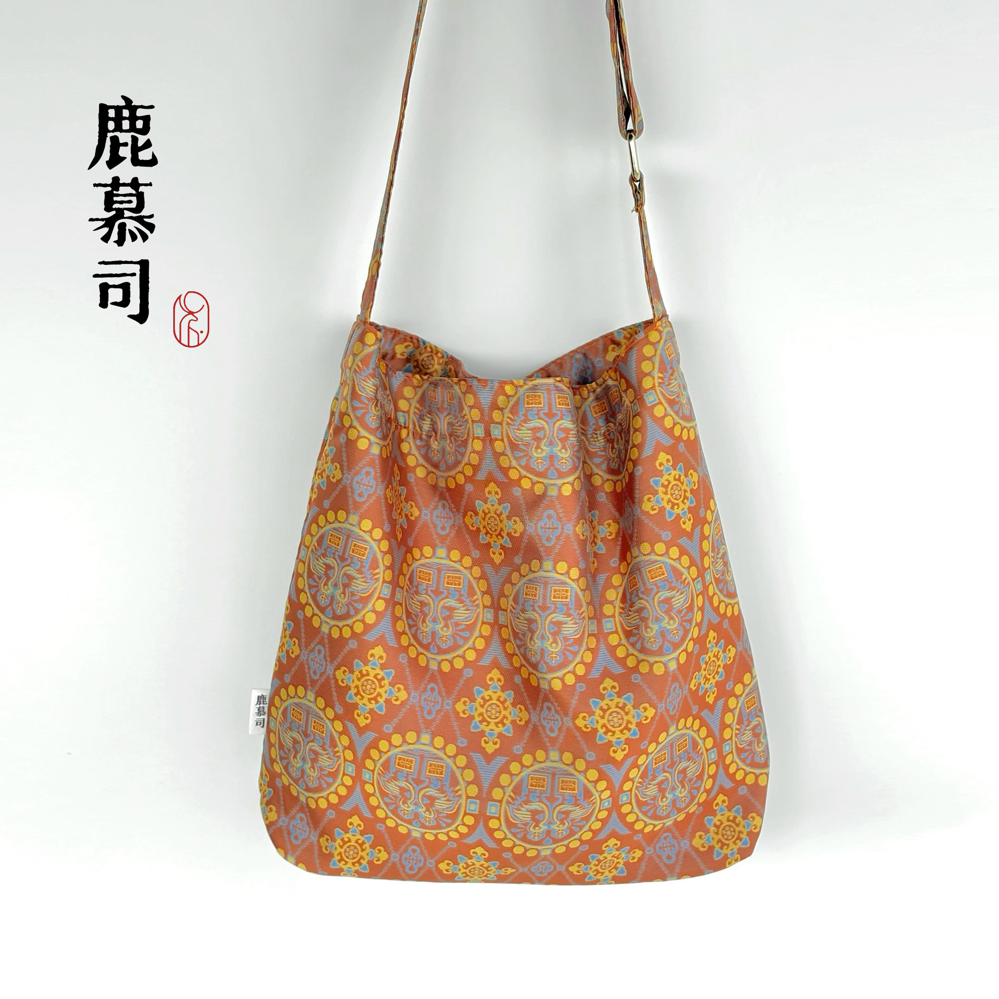 新中式国风织锦缎提花腋下包单肩斜挎女布包复古汉服包小众豆绿色