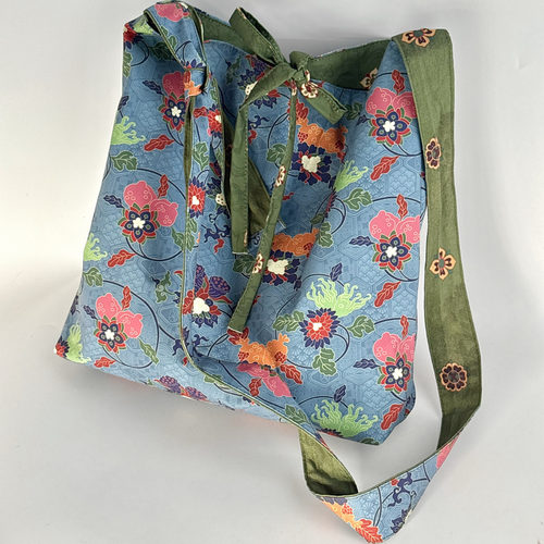 秋款~原创国风汉服包包百搭三多纹宝相花斜挎包单肩可调节布袋