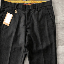 意系鼎奢高及100纯羊毛面料金属铭牌logo修身未扦边西裤男ZK12