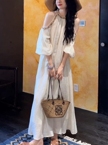 法式钉珠织带露肩挂脖连衣裙女