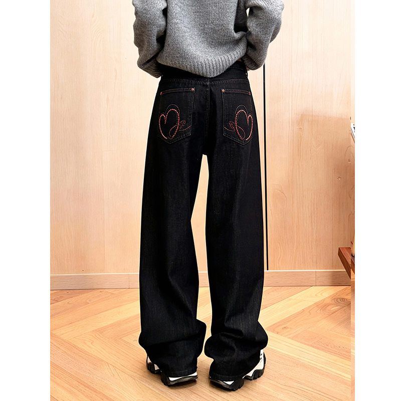 加绒加厚黑色爱心刺绣牛仔裤女