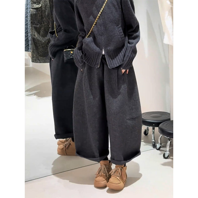 加厚松紧腰毛呢宽松九分奶奶裤女2025冬季新款黑灰显瘦百搭休闲裤,女装/女士精品,大码裤装,淘宝优惠券,粉丝福利购,淘宝优惠卷
