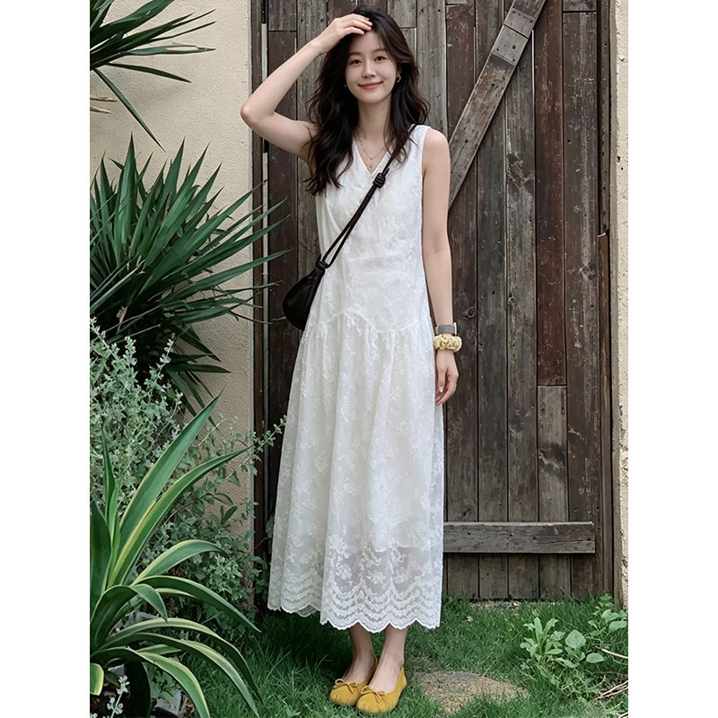 夏季法式无袖蕾丝显瘦气质连衣裙图片