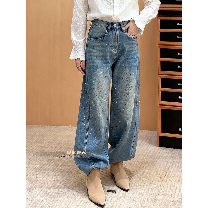 大码时尚烫钻高腰弯刀牛仔裤女2026早春大码宽松显瘦百搭阔腿长裤,女装/女士精品,大码裤装,淘宝优惠券,粉丝福利购,淘宝优惠卷