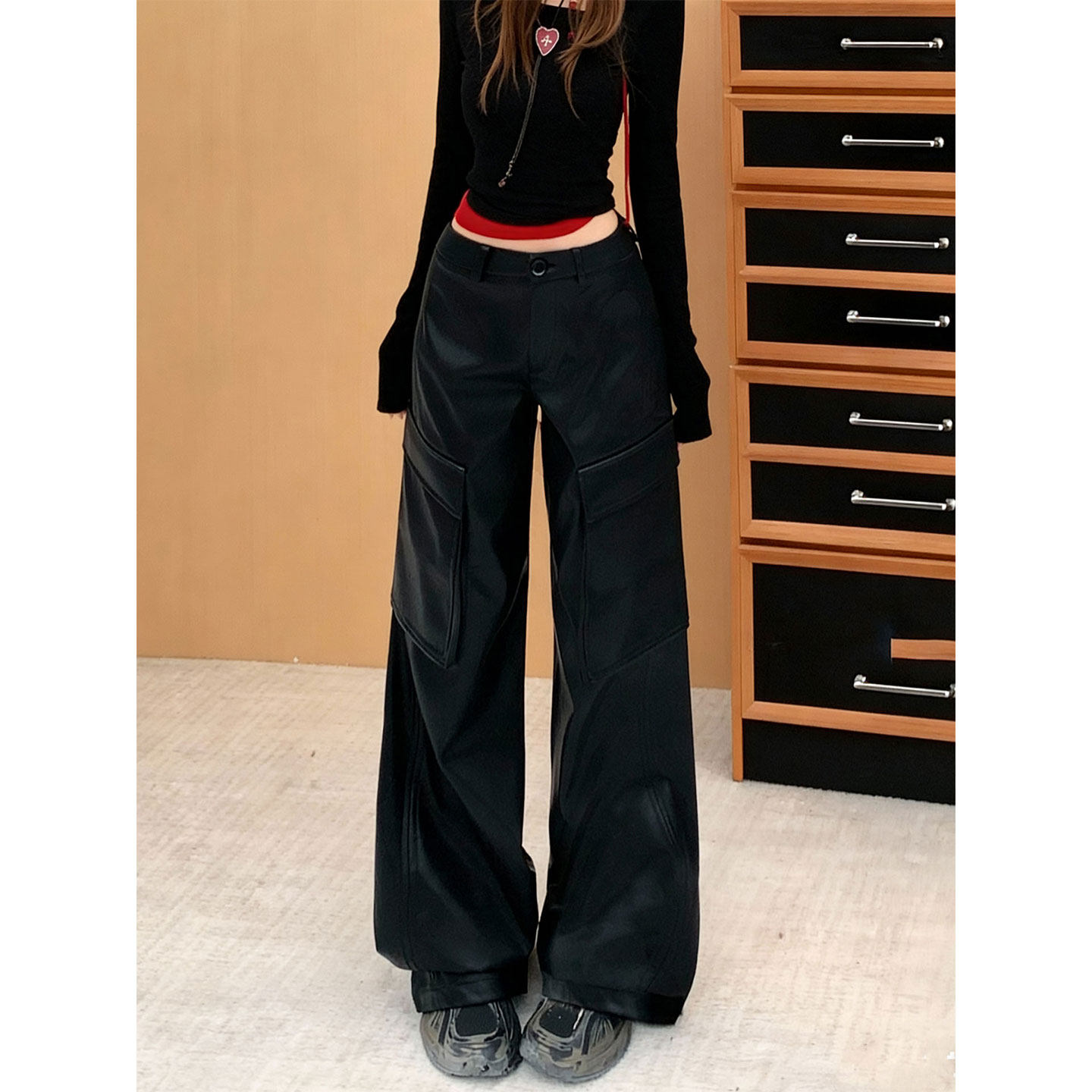 美式复古工装阔腿皮裤女2025冬季