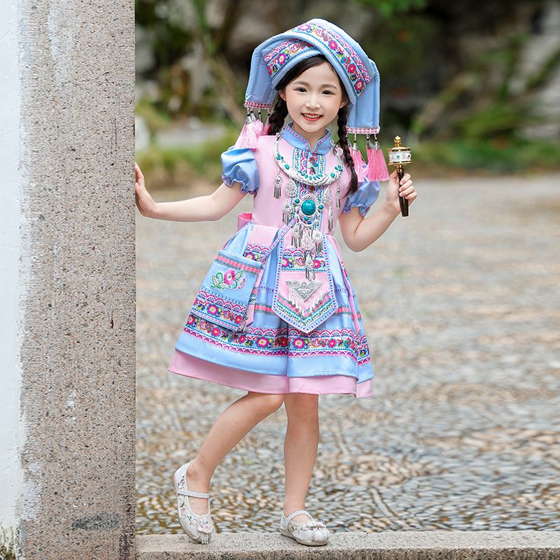 新款十一儿童节少数民族服装广西壮族女童洛丽塔连衣裙苗族演出服