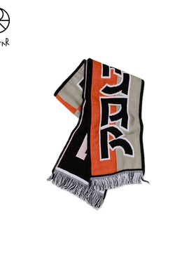 Polar Skate Co Squares Football Scarf 艺术logo印花流苏围巾