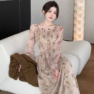 新中式国风松弛感碎花长袖连衣裙气质清冷设计感温柔风长裙女6643