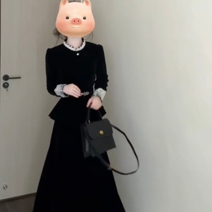 2756 时尚 赫本风高级感韩系超好看上衣两2025季 半身裙两件套装